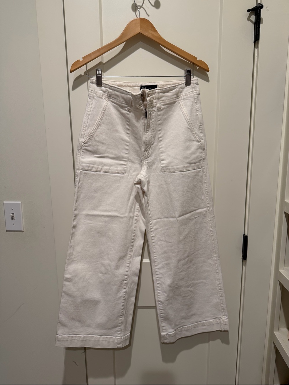 GAP Women's Wide Leg Flare Jeans in White